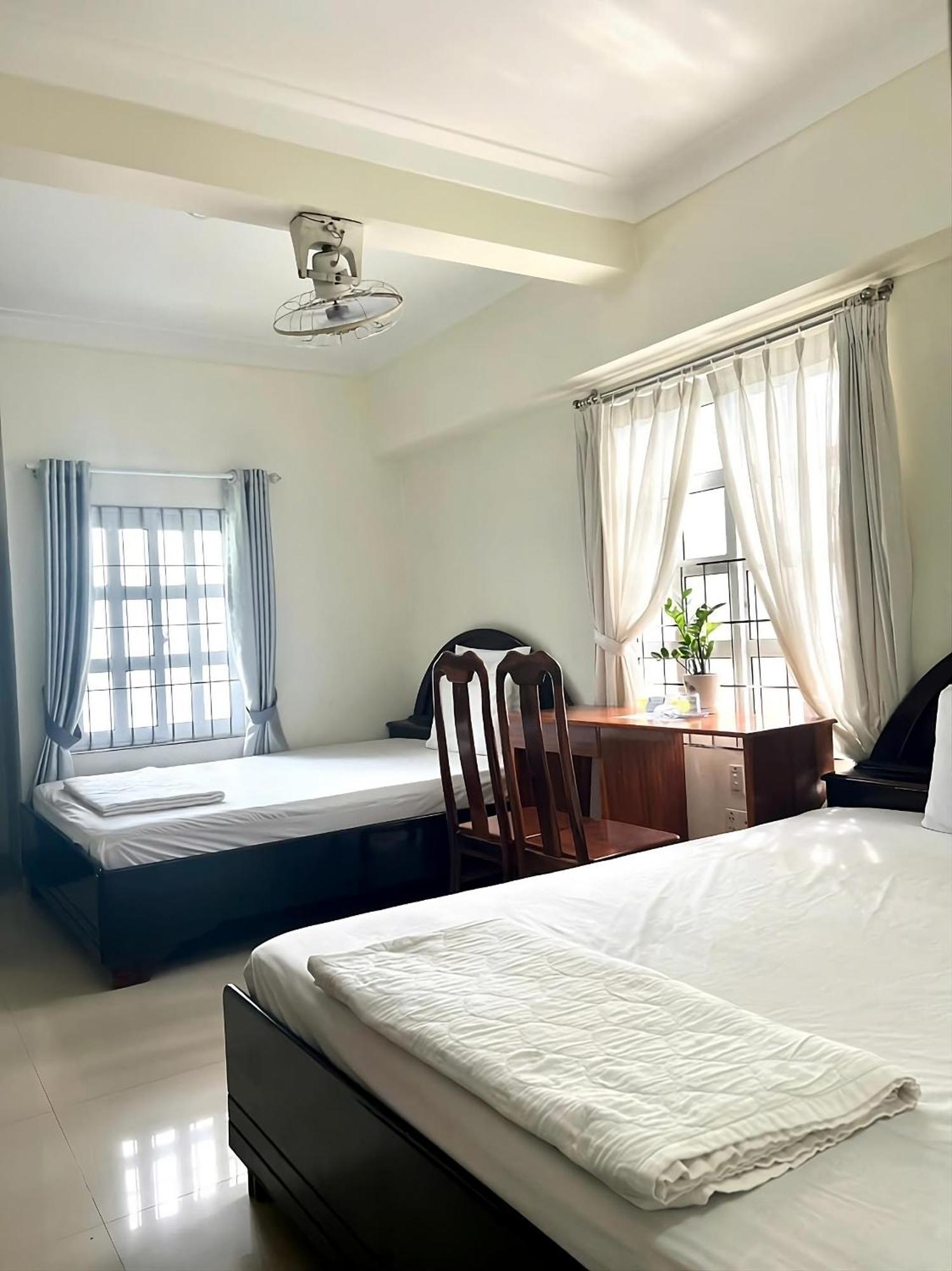 Blue Sea 01 Hotel Нячанг Экстерьер фото